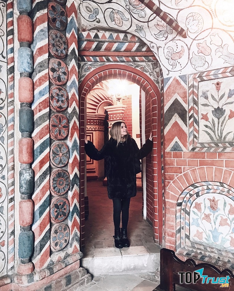 Bên trong nhà thờ chính tòa Thánh Vasily