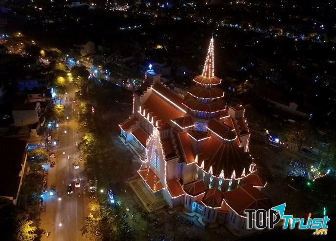 Nhà thờ Dòng Chúa Cứu Thế