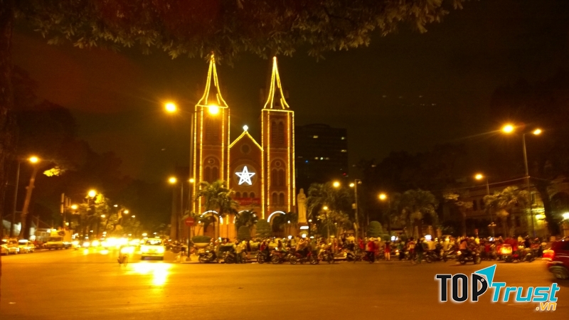 Nhà thờ Đức Bà