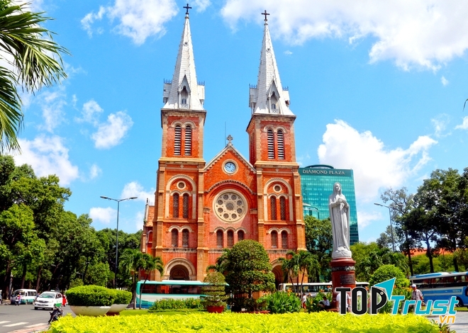 Nhà thờ Đức Bà