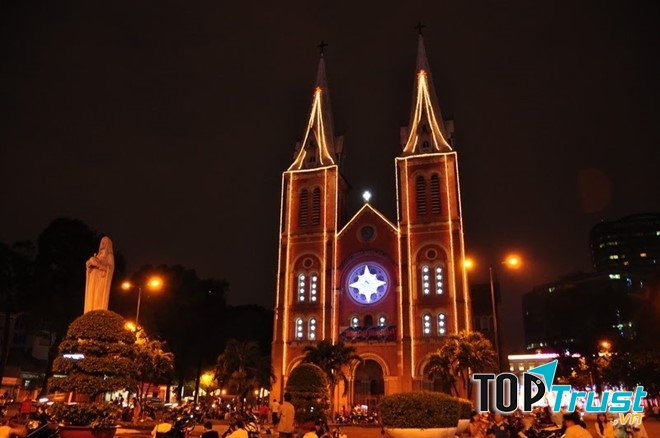 Nhà thờ Đức Bà