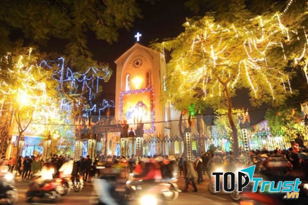 Nhà thờ Hàm Long