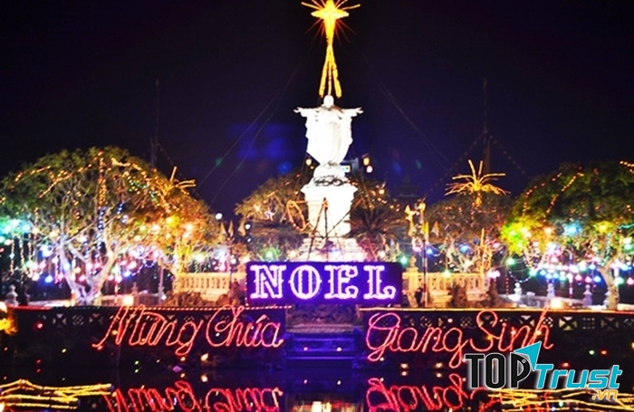 Lung linh trong đêm giáng sinh