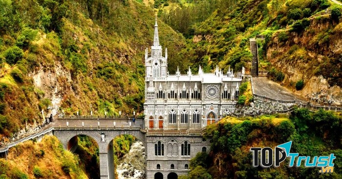 Nhà thờ Las Lajas Sanctuary