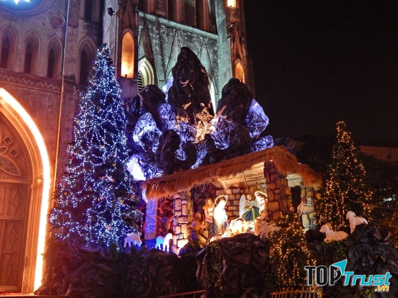 Cách trang trí vô cùng ấm cúng tại nhà thờ lớn Hà Nội