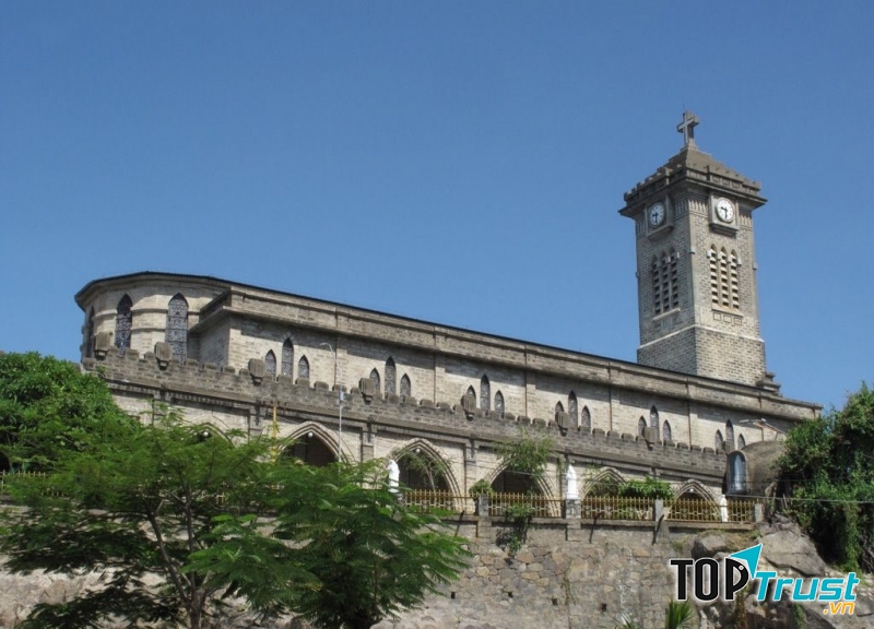 Nhà thờ Núi Nha Trang (nhà thờ Chánh tòa Kitô Vua)