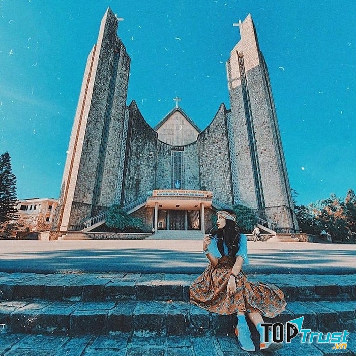 Nhà thờ Phủ Cam