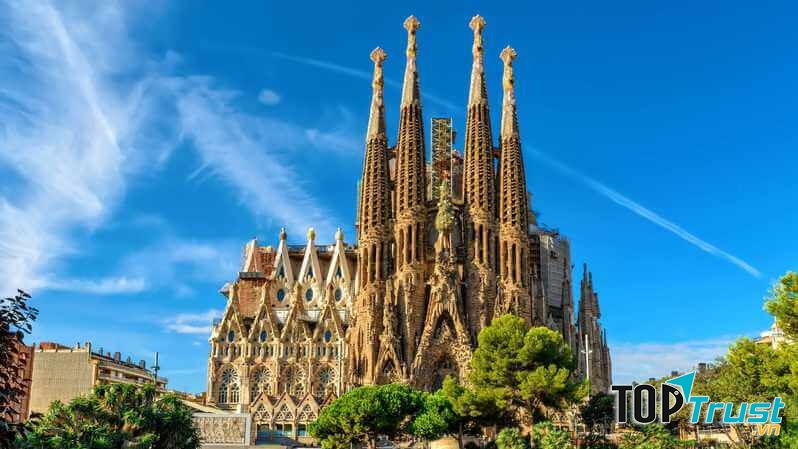 Nhà thờ Sagrada Familia, Tây Ban Nha