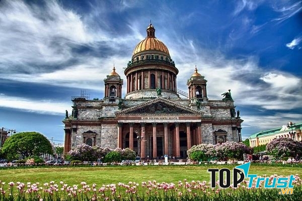 Nhà thờ Saint Isaac