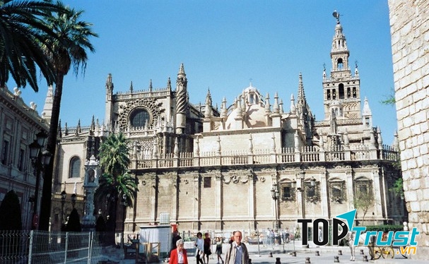 Nhà thờ Seville