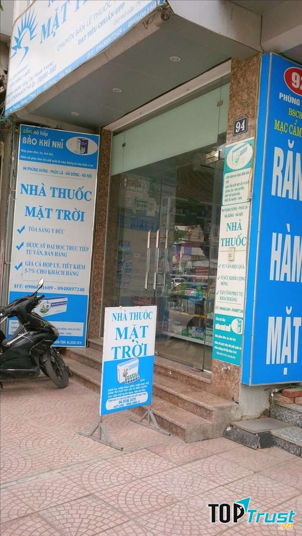 Nhà thuốc Mặt Trời