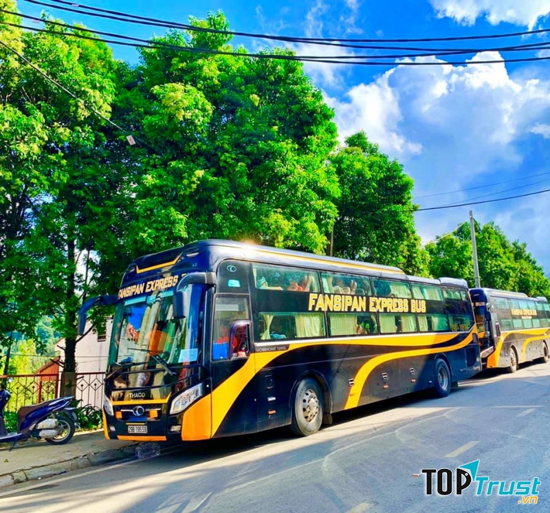 . Xe Fansipan Express Bus