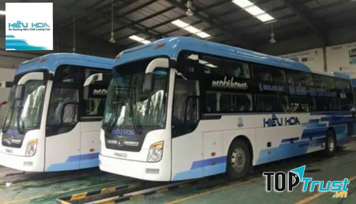 Nhà xe Hiếu Hoa