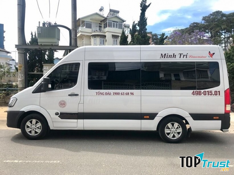 Xe Minh Trí Limousine