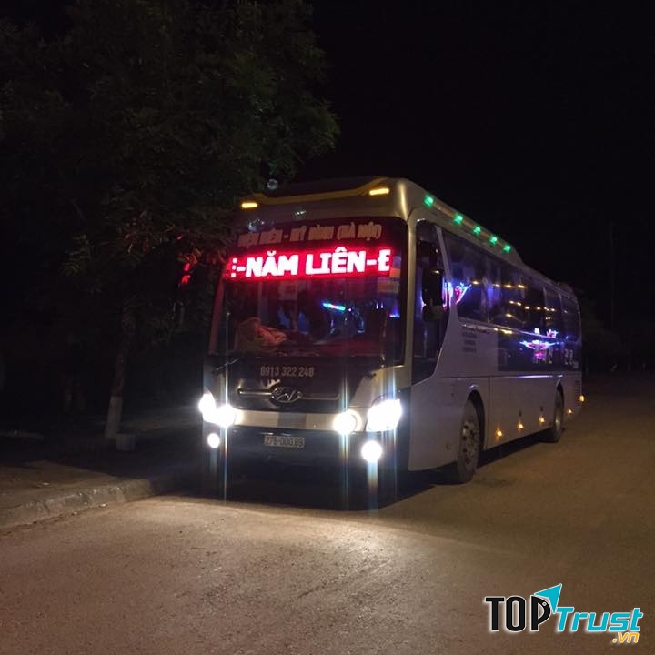Nhà xe Năm Liên