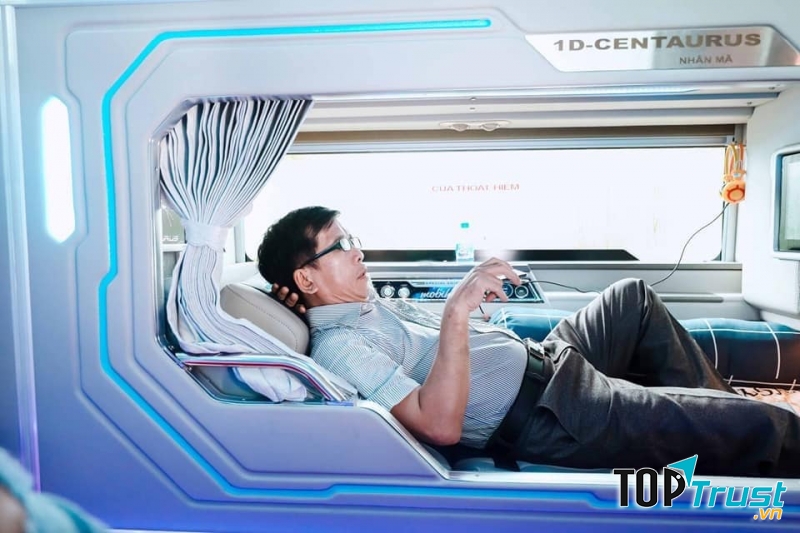 Nhà xe Nhật Tuấn