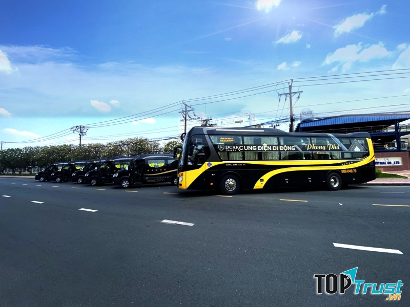 Phong Phú Limousine