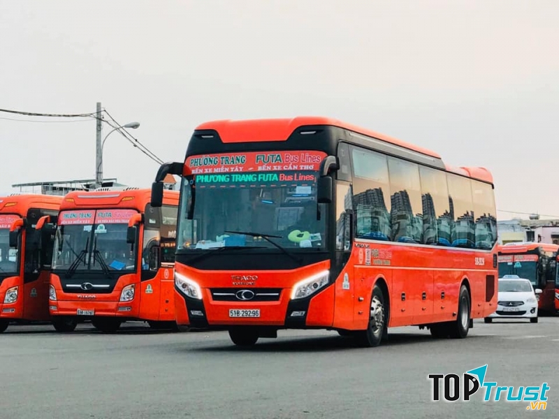 Nhà xe Phương Trang