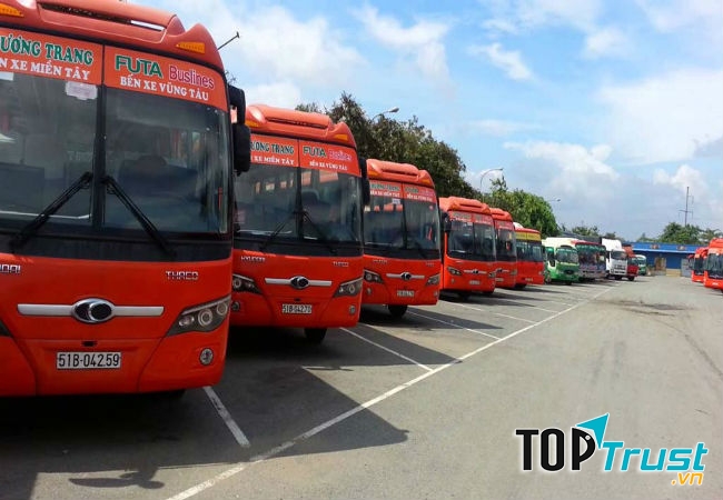 Nhà xe Phương Trang