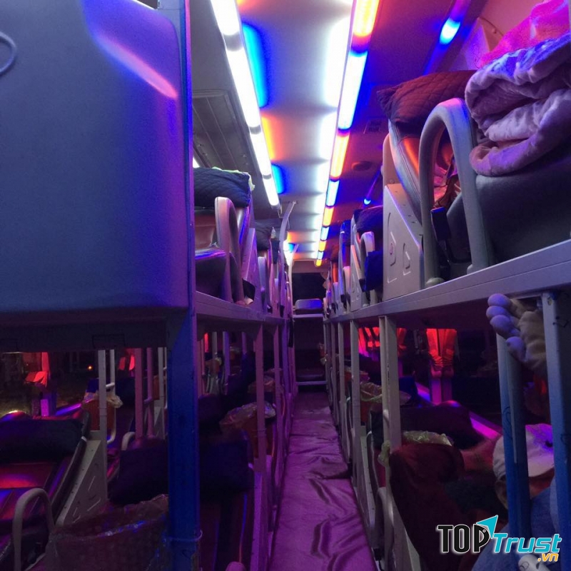 Nhà xe Cảnh Yến Sài Gòn