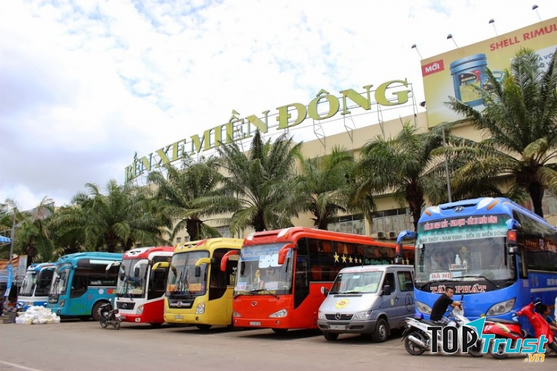 Nhà xe Thuận Thiên