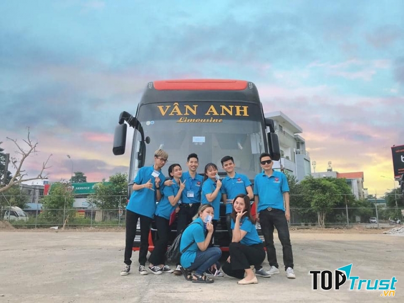 Vân Anh Limousine