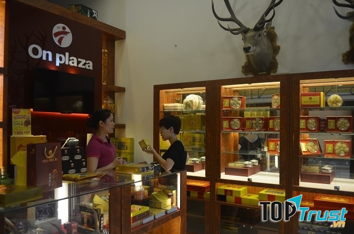 Một showroom của Onplaza