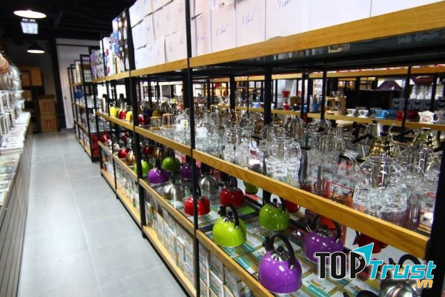 Bartenders’ Mart Nhất Hương