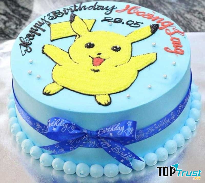 Bằng tất cả sự chỉnh chu trân trọng, những người thợ làm bánh tay nghề cao của Nhật Minh Bakery đã tỉ mĩ khắc họa từng chiếc bánh sinh nhật để mang đến cho khách hàng không chỉ là chiếc bánh đẹp, mà còn là sự tinh tế trong thưởng thức và cảm nhận
