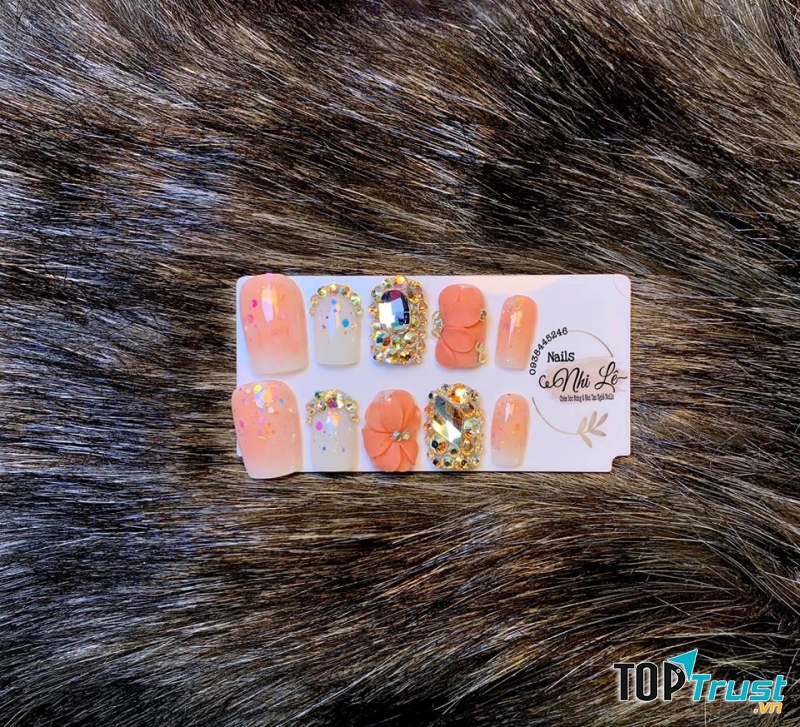 Nhi Lê Nails