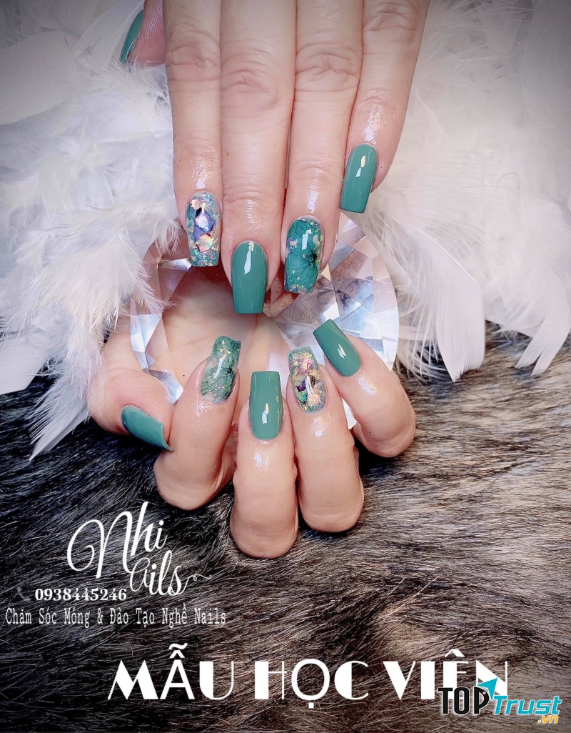 Nhi Lê Nails