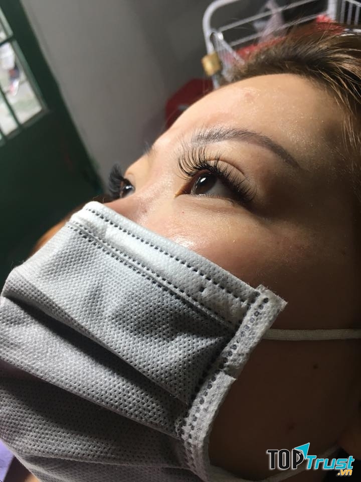 Nhi Nai Nối Mi