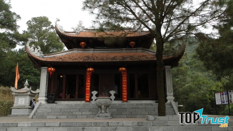 Đền thờ Trần Nguyên Đán