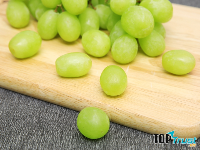 Vỏ nho có chứa nhiều chất resveratrol hơn thịt nho và hạt nho