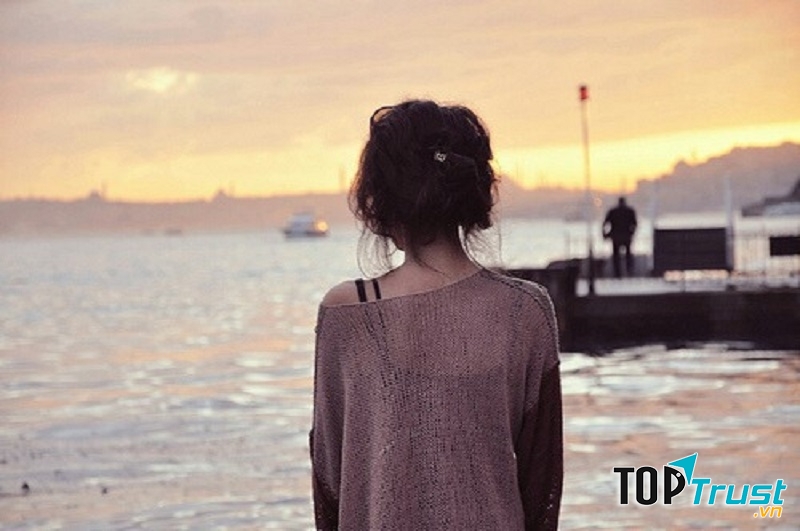 Một câu nói vô tâm cũng làm cho con gái suy nghĩ