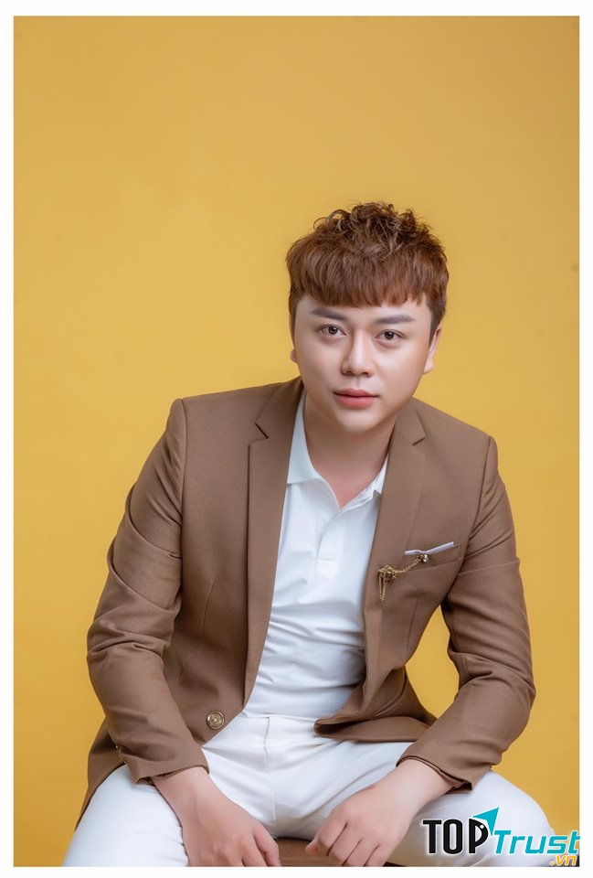 Nhỏ Kaly MakeUp Artist - Academy là một trong trong số những Studio ở Đà Nẵng chuyên nghiệp và uy tín