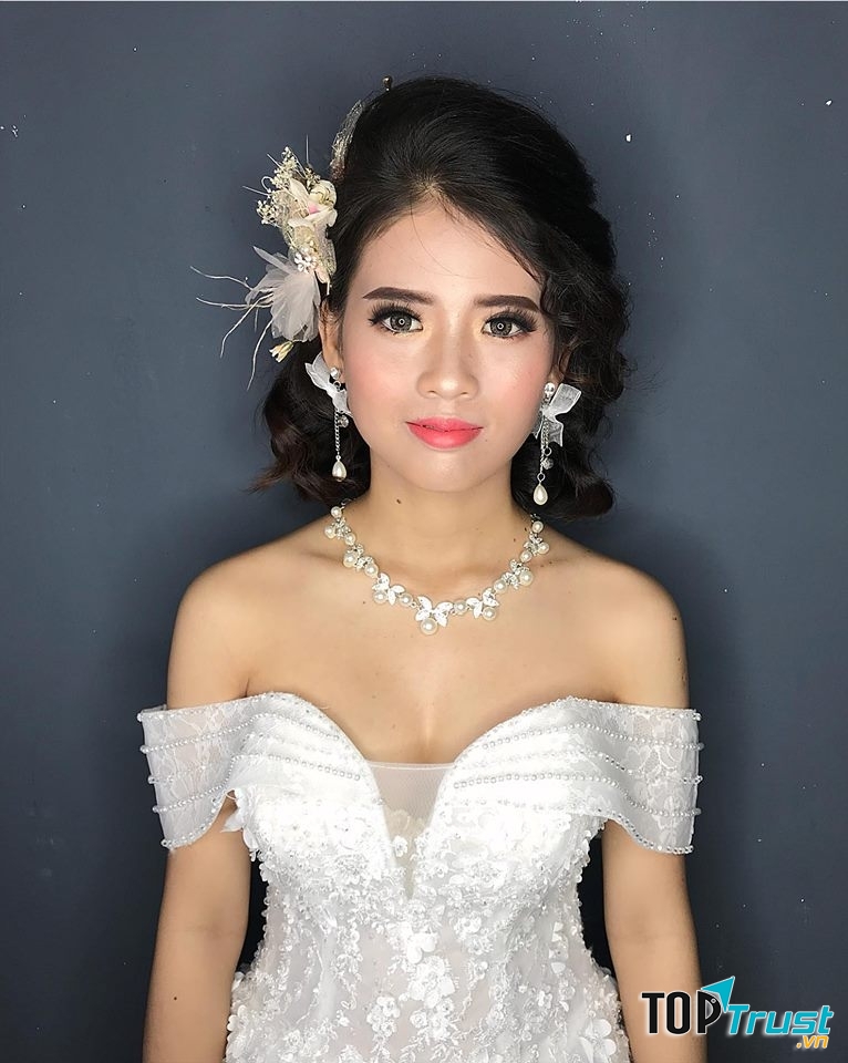 Như Đoàn Make Up
