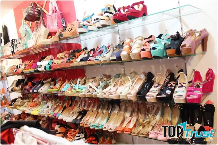 Quá nhiều chủng loại cho các chị em lựa chọn nhé.