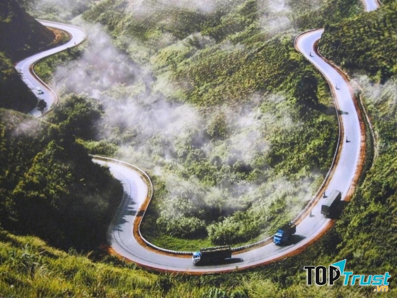 Những cung đường uốn lượng