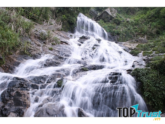 Thác Bạc