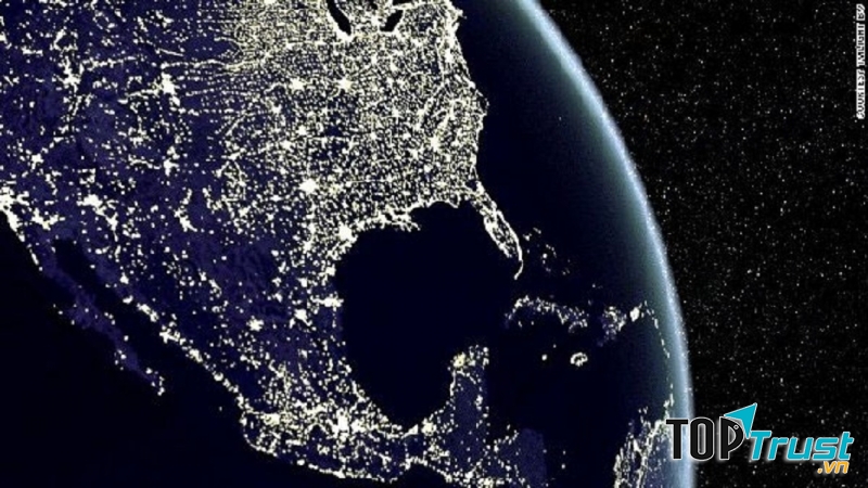 Tháp phát năng lượng thắp sáng cho toàn thế giới