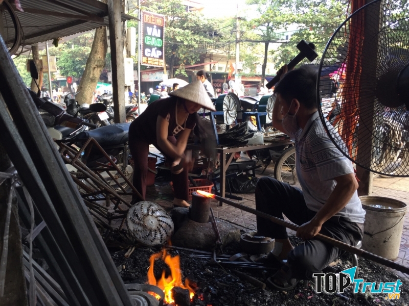 Có công mài sắt có ngày nên kim