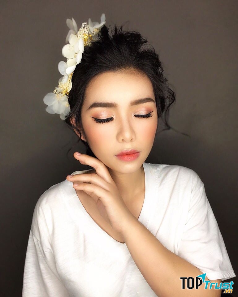 Nhung Nguyễn Makeup