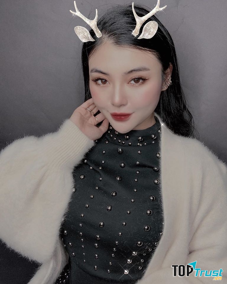 Nhung Sweet Make- Up