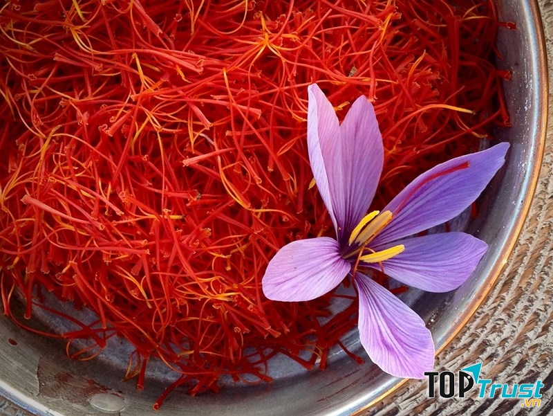 Nhụy hoa nghệ tây