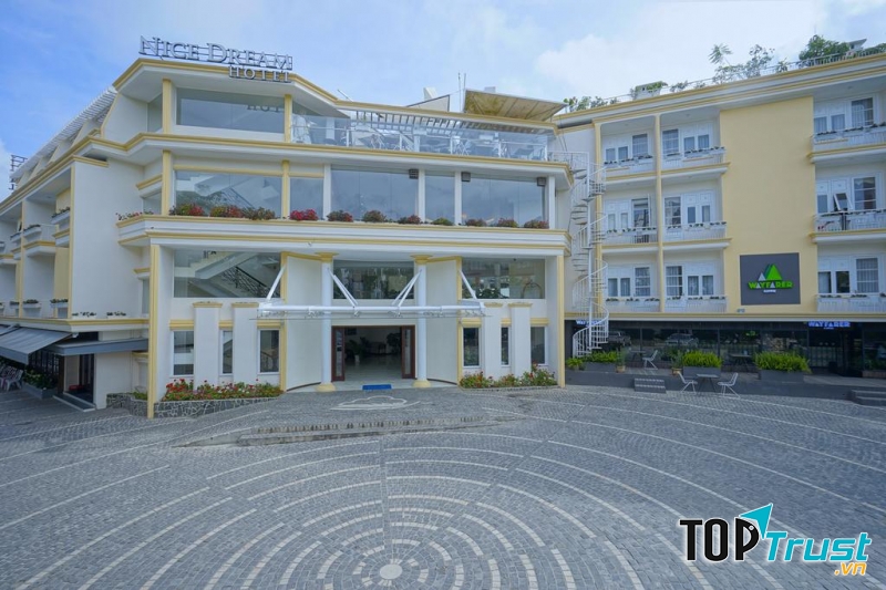 Khách sạn Nice Dream