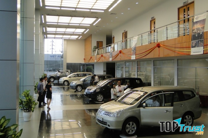 Khu vực trưng bày xe Nissan