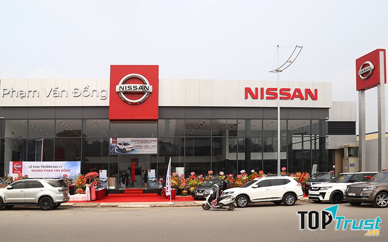 Nissan Phạm Văn Đồng