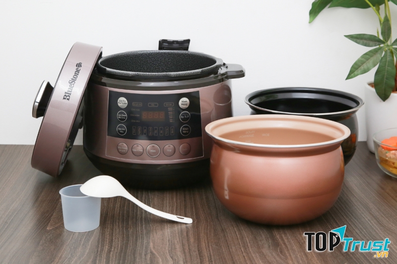 Nồi áp suất điện Bluestone PCB-5763 5 lít