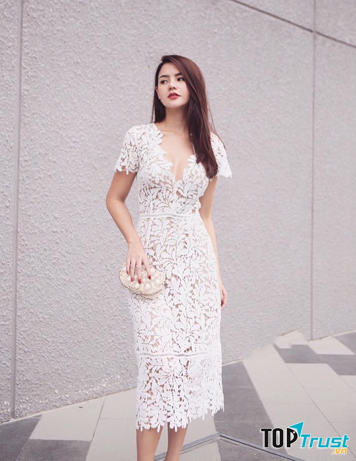 Nói không với váy ren trắng